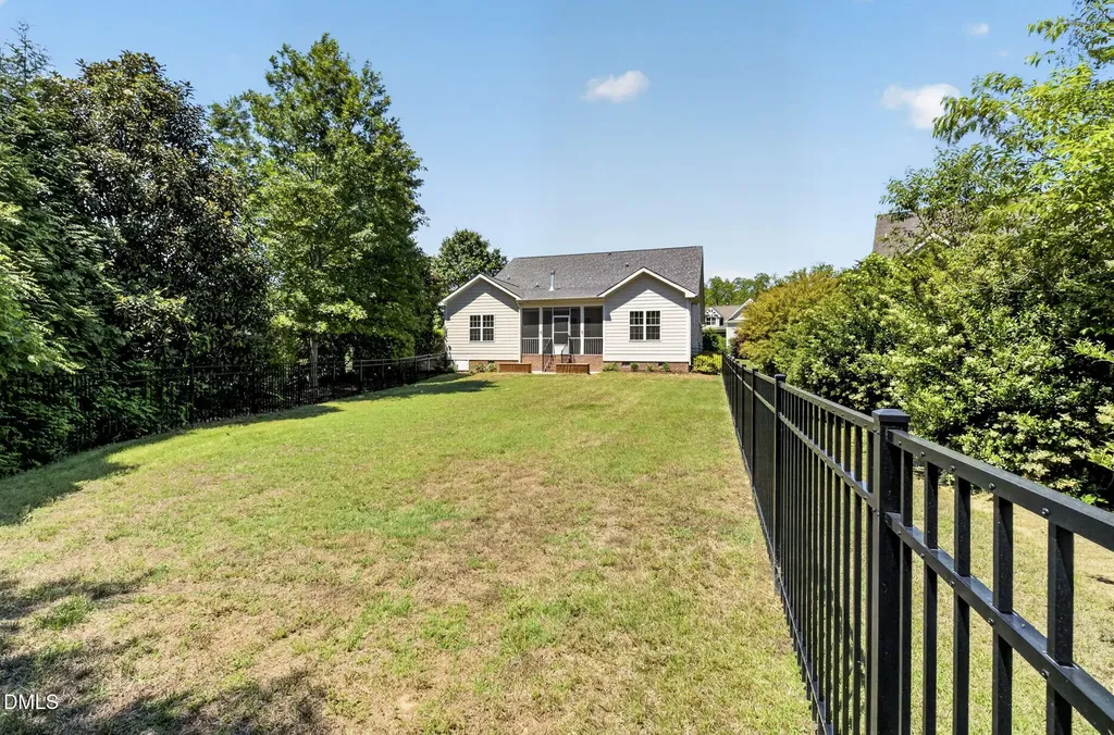 18 Heathgreen Drive Clayton NC 27527