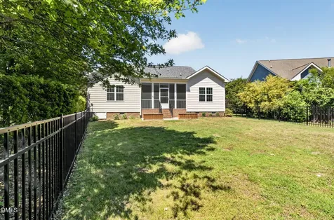 18 Heathgreen Drive Clayton NC 27527