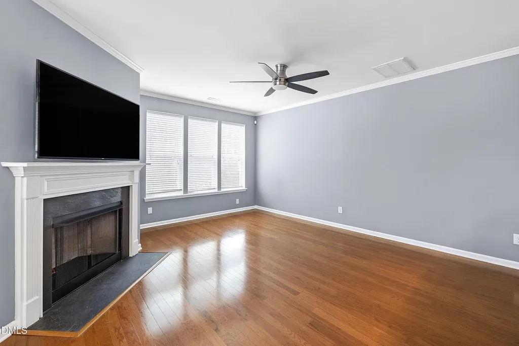 5911 Longeria Raleigh NC 27612