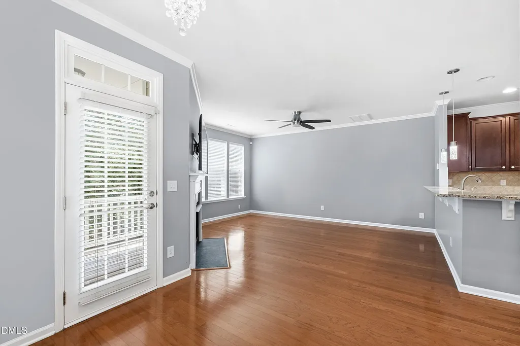 5911 Longeria Raleigh NC 27612