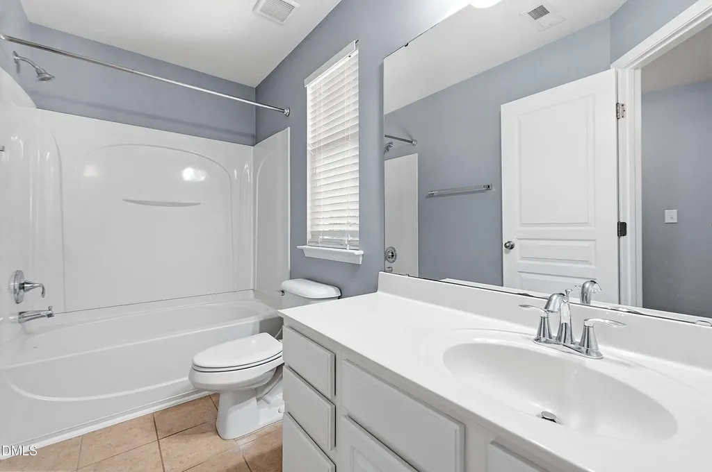 5911 Longeria Raleigh NC 27612