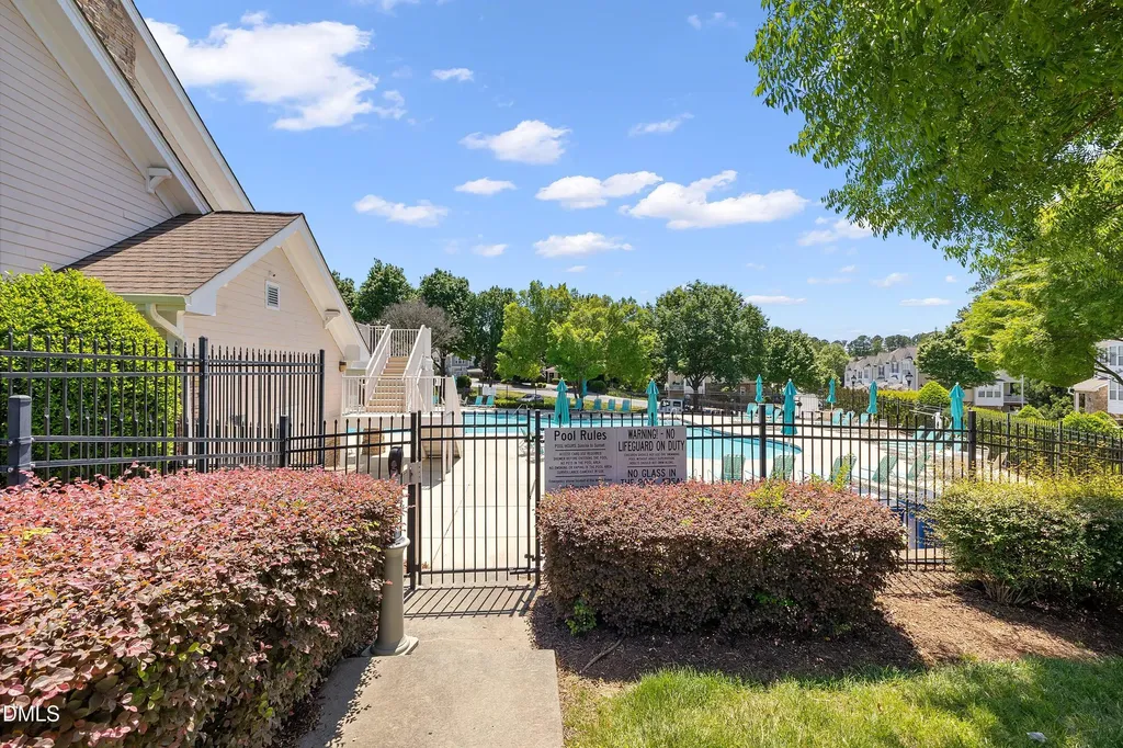 5911 Longeria Raleigh NC 27612