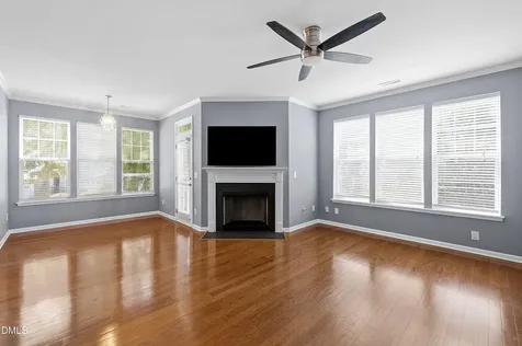 5911 Longeria Raleigh NC 27612