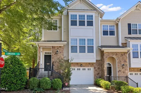 5911 Longeria Raleigh NC 27612