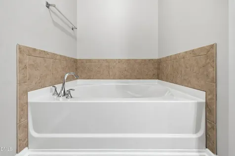 5911 Longeria Raleigh NC 27612