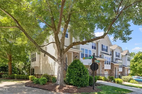 5911 Longeria Raleigh NC 27612