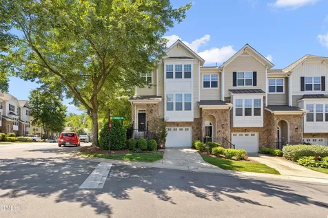 5911 Longeria Raleigh NC 27612