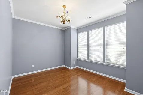 5911 Longeria Raleigh NC 27612
