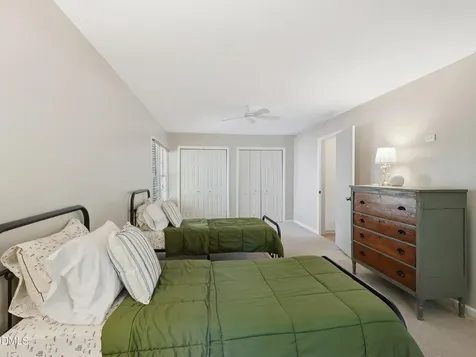 5 Drakesway Court Durham NC 27713