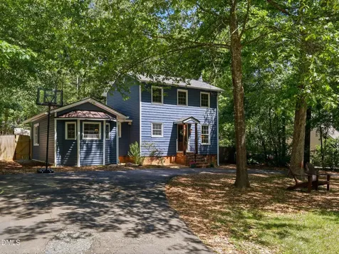 5 Drakesway Court Durham NC 27713