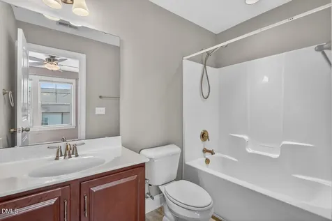 1428 Providence Green Lane Apex NC 27502