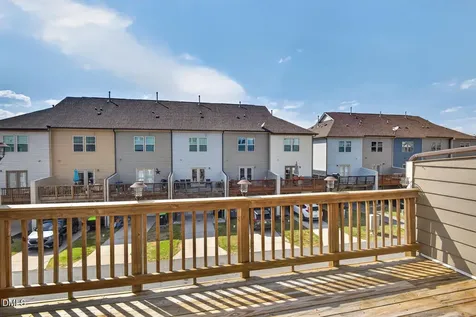 1428 Providence Green Lane Apex NC 27502