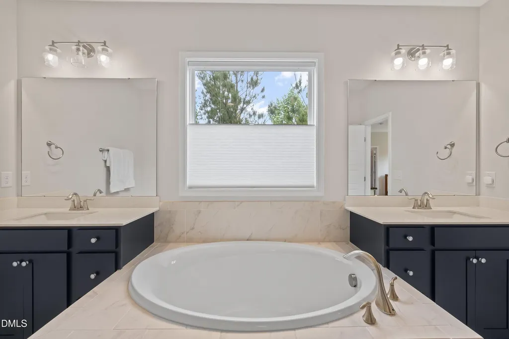 6721 Winter Garden Way Holly Springs NC 27540
