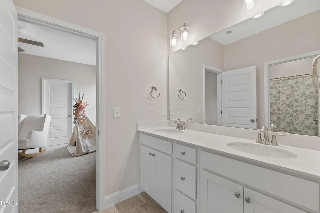 6721 Winter Garden Way Holly Springs NC 27540
