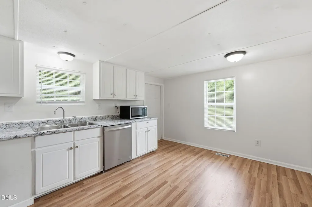 140 1st Street Haw River NC 27258