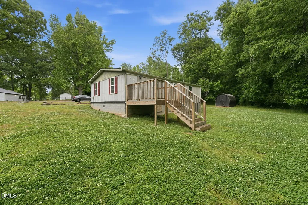 140 1st Street Haw River NC 27258