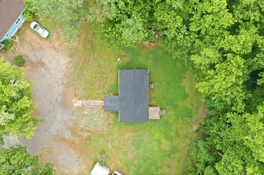 140 1st Street Haw River NC 27258