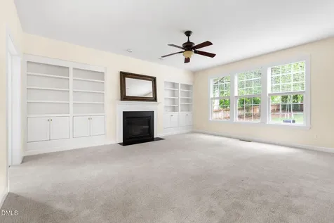 511 E Hatterleigh Avenue Hillsborough NC 27278