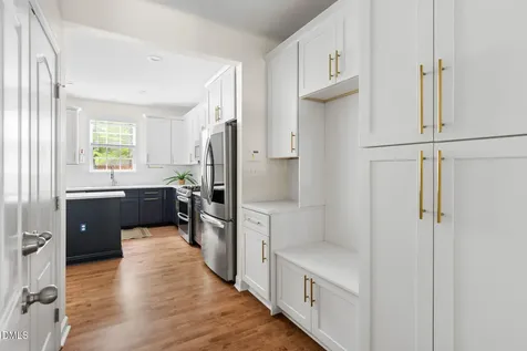 511 E Hatterleigh Avenue Hillsborough NC 27278