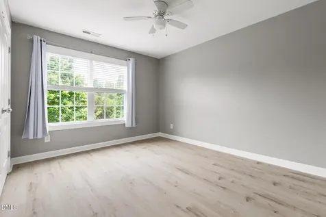 511 E Hatterleigh Avenue Hillsborough NC 27278
