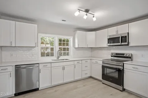 604 E Townsend Street Dunn NC 28334