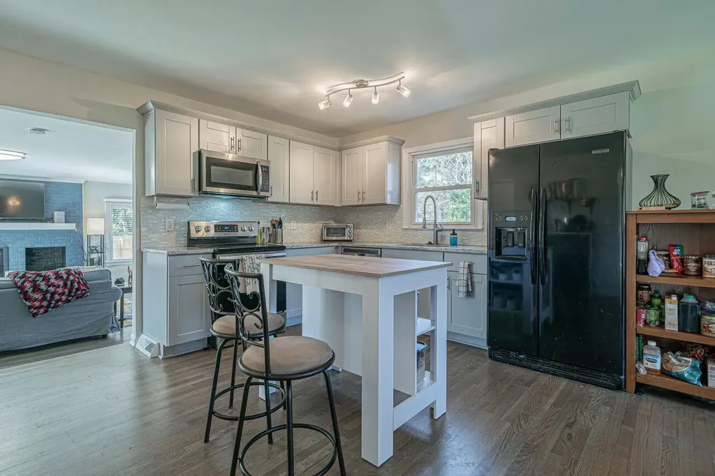 3322 Bell Drive Raleigh NC 27610