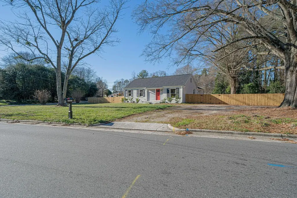 3322 Bell Drive Raleigh NC 27610
