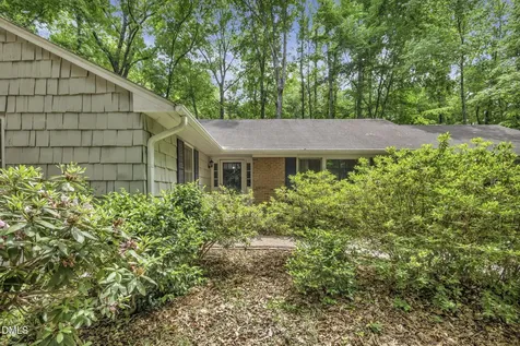 140 Holly Lane Sanford NC 27332