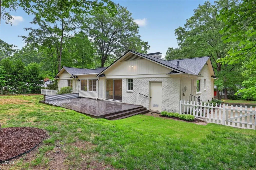 802 Churchill Drive Chapel Hill NC 27517
