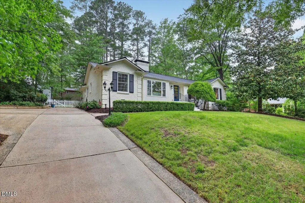802 Churchill Drive Chapel Hill NC 27517