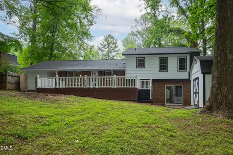 924 Carnoustie Circle Cary NC 27511