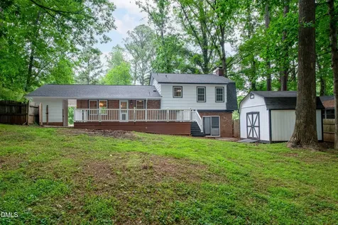 924 Carnoustie Circle Cary NC 27511