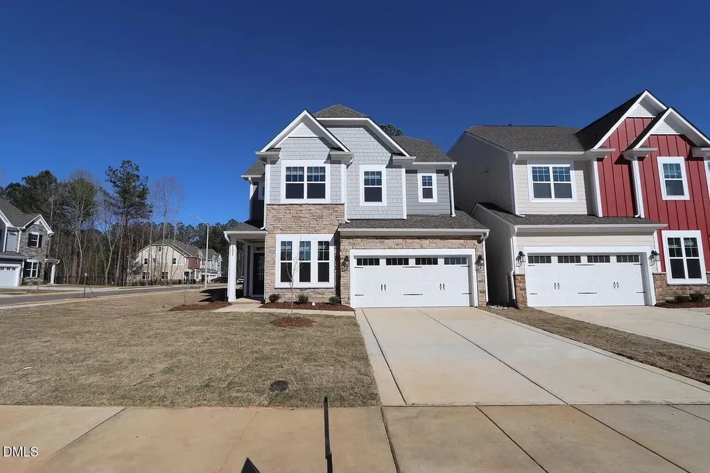 101 Faxton Way Holly Springs NC 27540