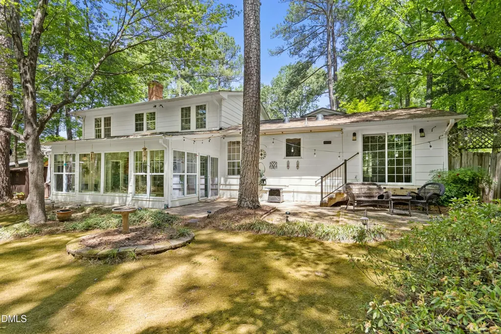 1404 Wildwood Drive Chapel Hill NC 27517