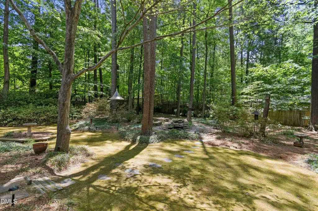 1404 Wildwood Drive Chapel Hill NC 27517