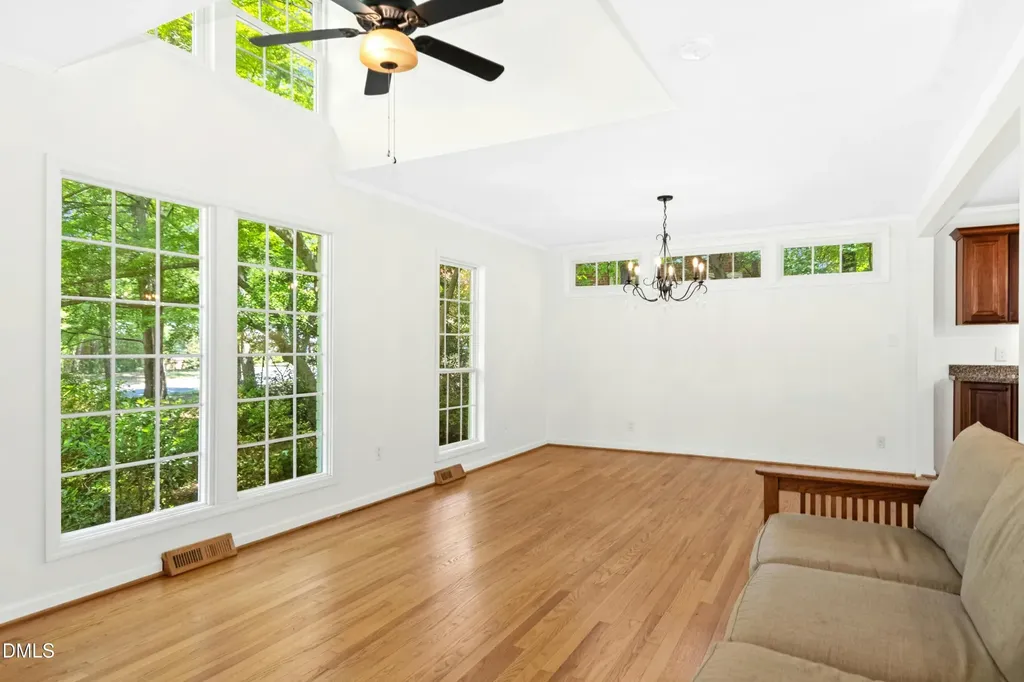 1404 Wildwood Drive Chapel Hill NC 27517