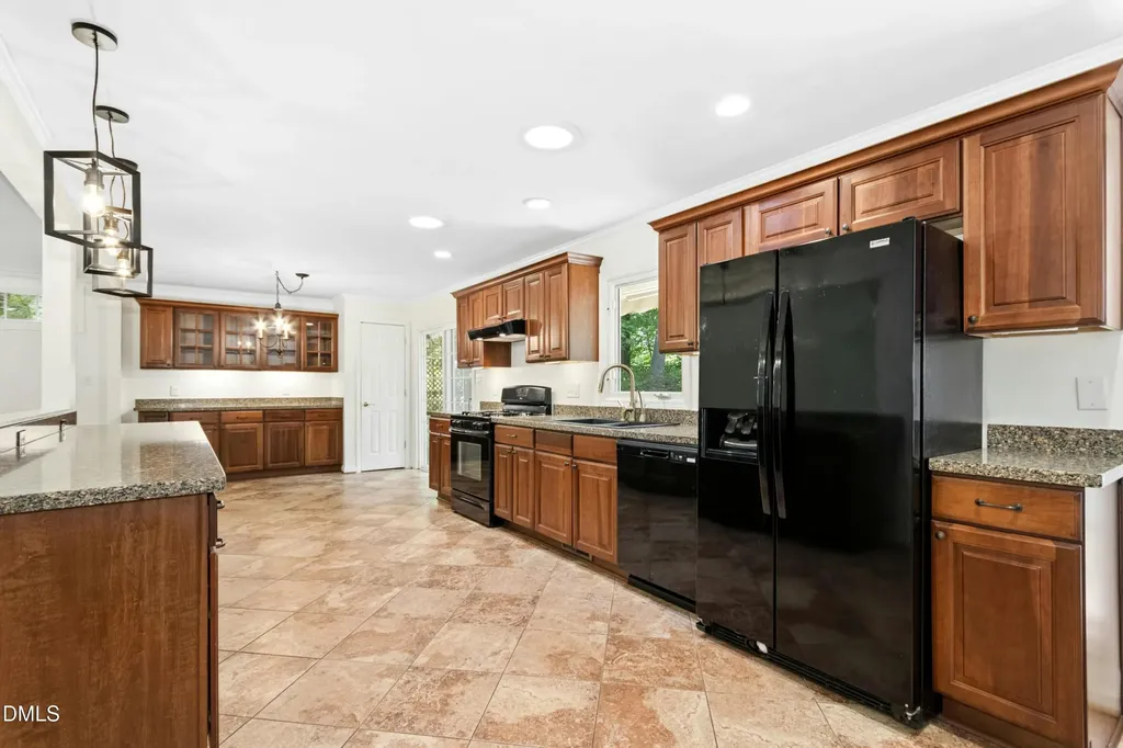 1404 Wildwood Drive Chapel Hill NC 27517