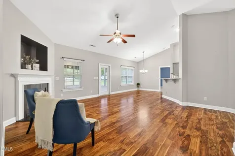 22 E Arbor Cove Court Zebulon NC 27597