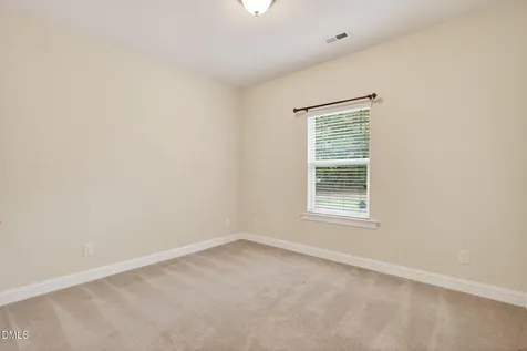 22 E Arbor Cove Court Zebulon NC 27597