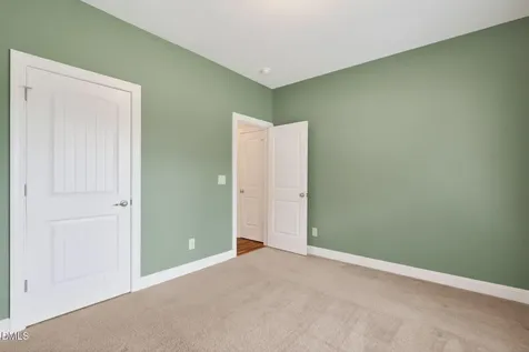 22 E Arbor Cove Court Zebulon NC 27597
