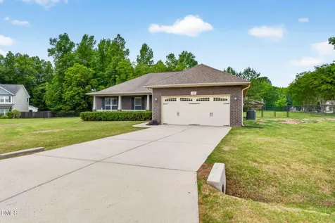 22 E Arbor Cove Court Zebulon NC 27597