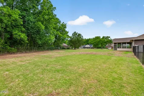 22 E Arbor Cove Court Zebulon NC 27597