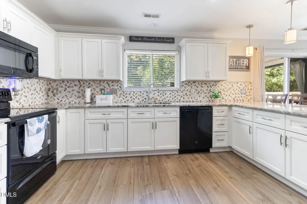 3713 Marshlane Way Raleigh NC 27610