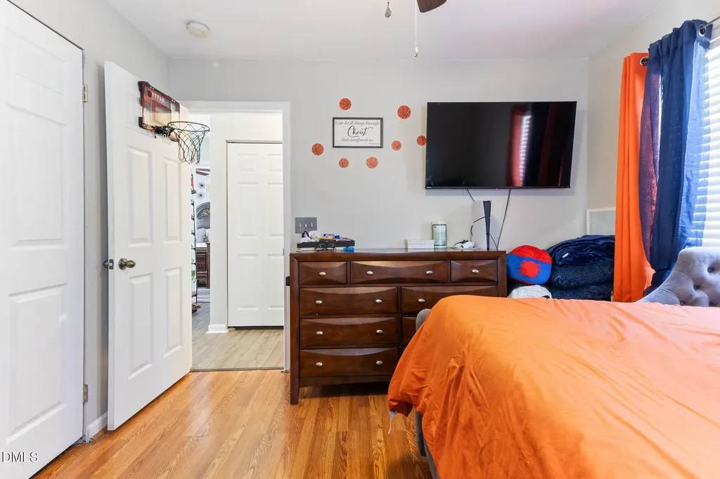 3713 Marshlane Way Raleigh NC 27610