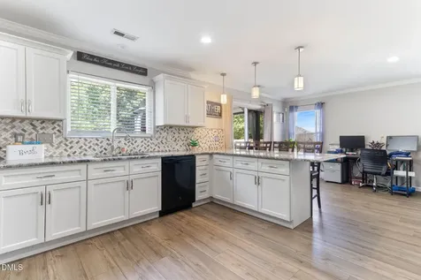 3713 Marshlane Way Raleigh NC 27610