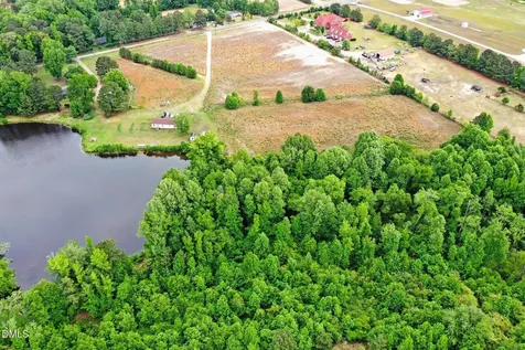 6709 Wimberly Road Willow Springs NC 27592