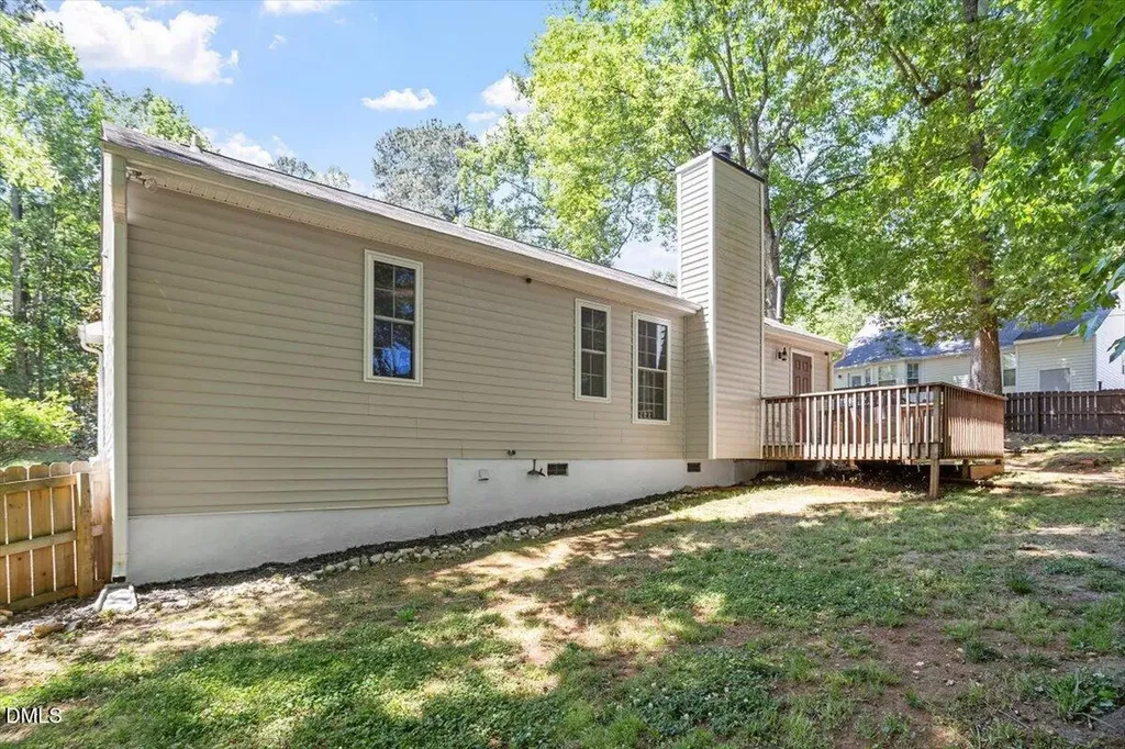 301 Round About Road Holly Springs NC 27540