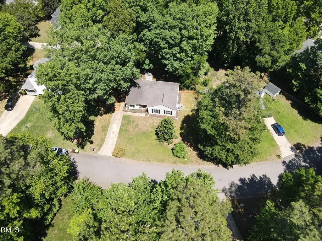 301 Round About Road Holly Springs NC 27540