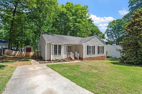 301 Round About Road Holly Springs NC 27540