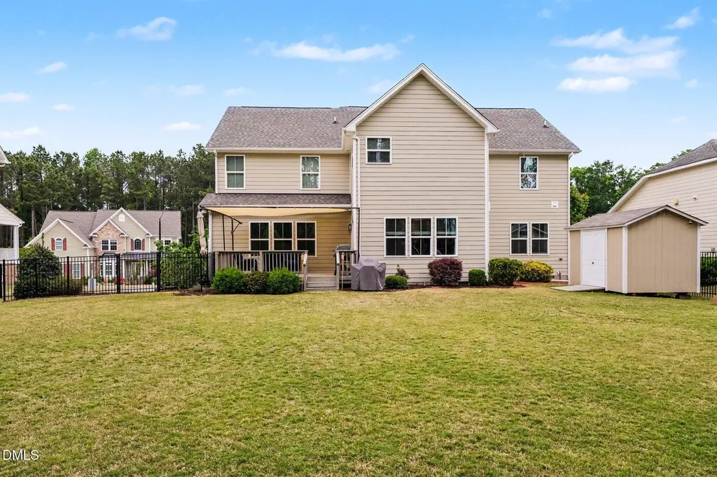 66 Dover Grant Court Chapel Hill NC 27517